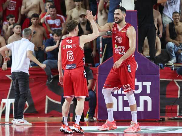 "כיף לראות אותו ככה". זלמנסון (לירון מולדובן)