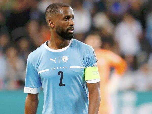 דסה. לא מגיע לו להסתובב עם גיבנת (אלן שיבר)