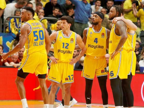 מכבי ת"א הפסידה (צילום: אלן שיבר)