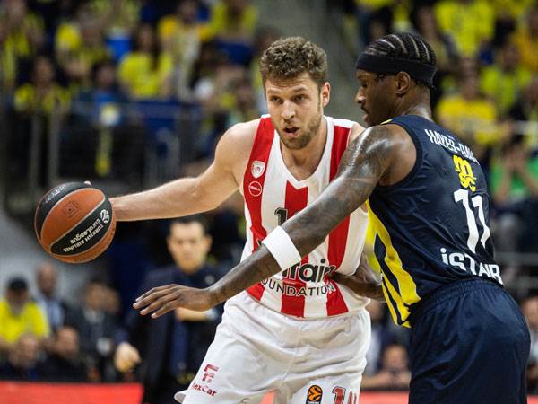 וזנקוב. שחקנים גדולים נמדדים במשחקים גדולים (Tolga Adanali/Euroleague Basketball via Getty Images)