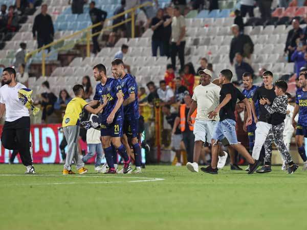 (לירון מולדובן)