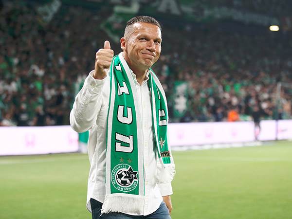 ברק בכר. חלל העזיבה הוא עצום, אך כזה שהמערכת רוצה להוכיח שהיא גדולה ממנו (אלן שיבר)