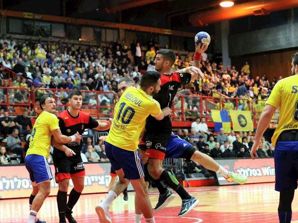 סדרה גדולה (הדר ואן קולא, איגוד הכדוריד)