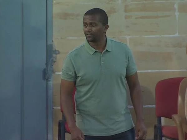 מסאי דגו. גם הוא יפגוש את הקהל בסמי עופר