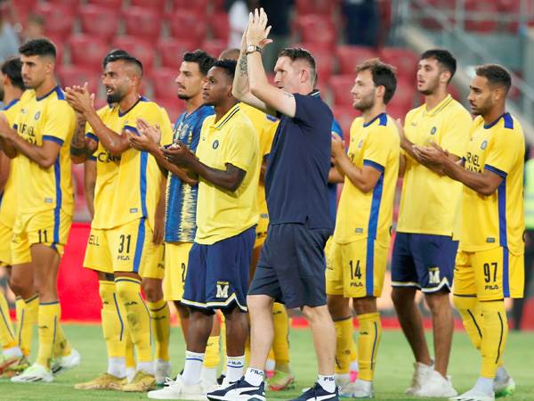 "כבר הורדתי את השחקנים לקרקע", קין (אלן שיבר)