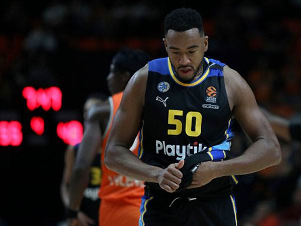 "סודיות מוחלטת" (GETTY)