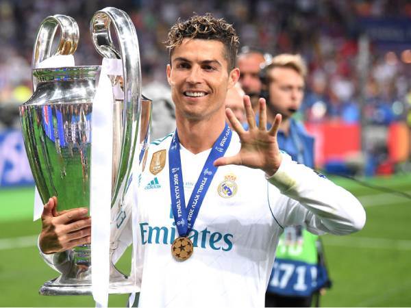 כריסטיאנו רונאלדו. סימל את מדיניות הרכש של ריאל מדריד (GETTY)