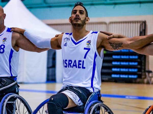 הצליח לצאת בחיים מהפיגוע הנורא. שבו (פרטי)