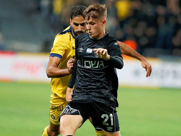 ללא סעיף יציאה (אלן שיבר)