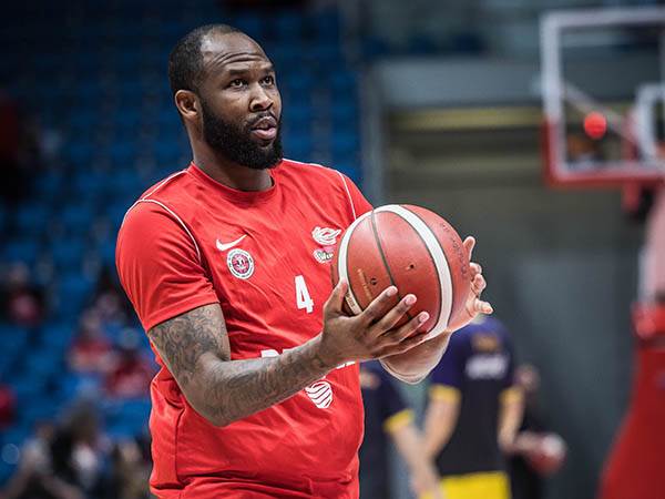 זוסמן באימון לפני המשחק (הפועל ירושלים)