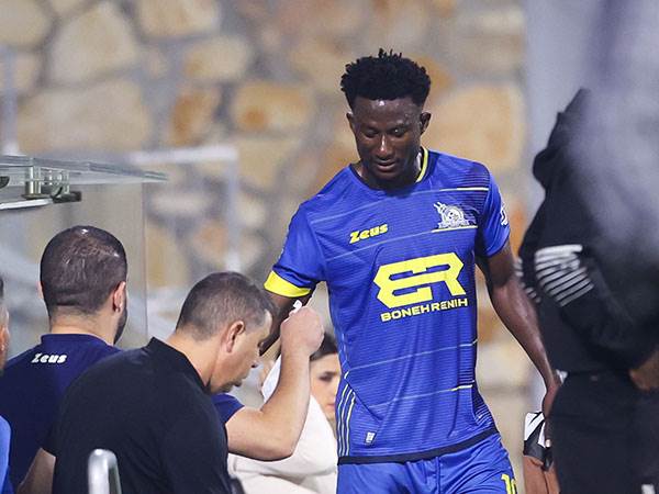 אוסמן נפצע מוקדם (מאור אלקסלסי)