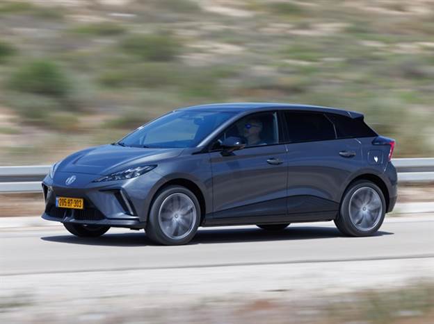 מנוע חזק יותר וזה מורגש