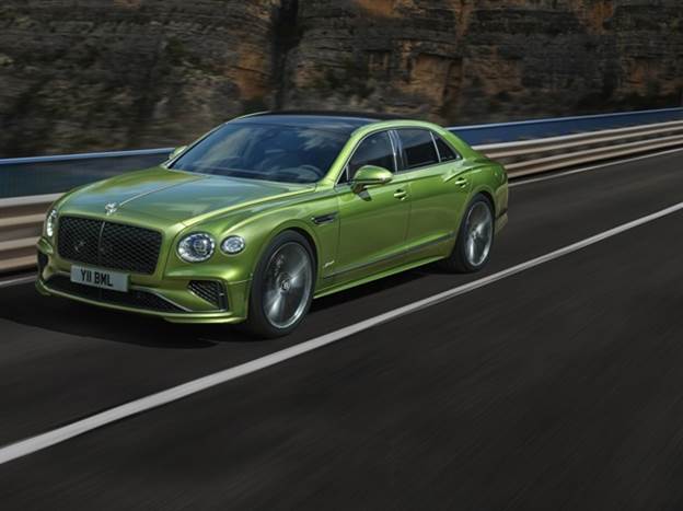 782 כ"ס ו-76 ק"מ חשמליים. כמה שניות ל-100 קמ"ש?