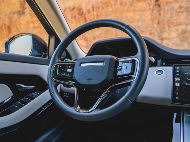 הוא ריינג' רובר, לטוב ולרע