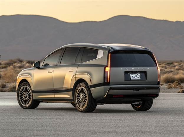 שאב השראה מהקונספט SEVEN