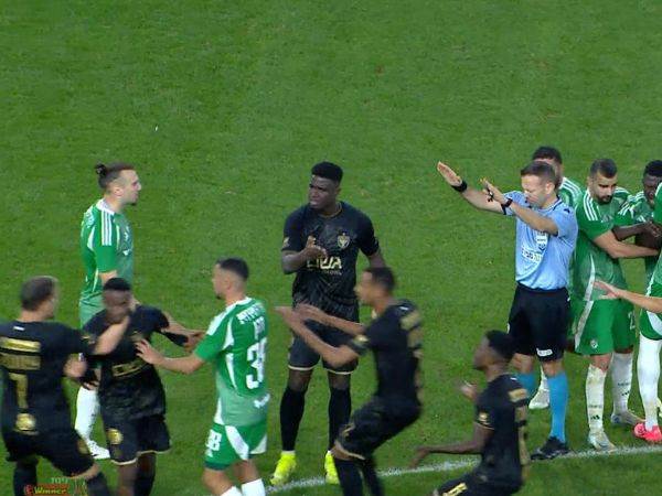 שועה מרחיק את מוזי