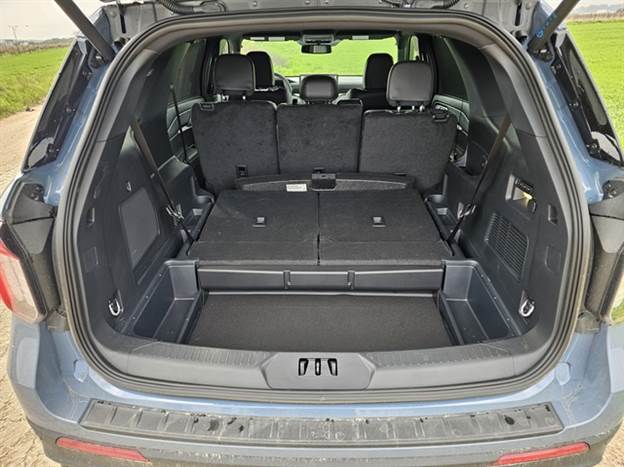 שמגיעים עד 1,302 ליטר בקיפול השורה השלישית