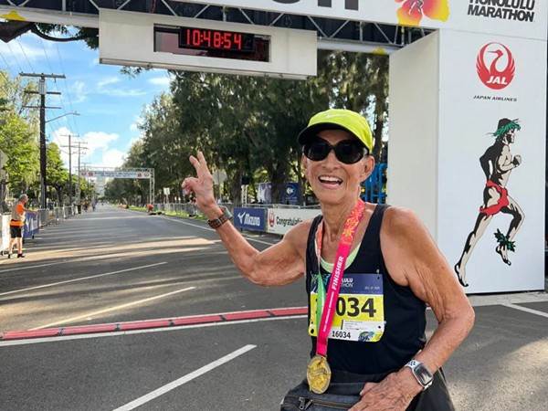 מתיאה אלנסמית' | צילום: שיאי גינס