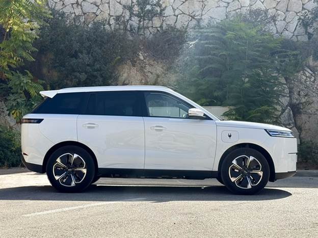 ריינג` רובר איווק במחיר נגיש?