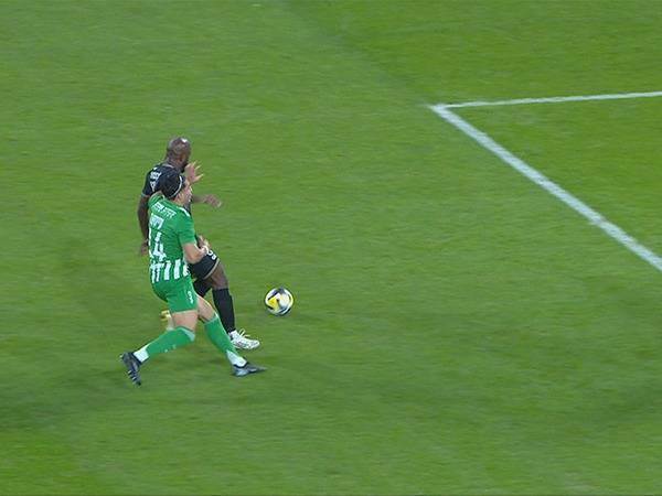 רגע מחלוקת. איסט ועיסאת