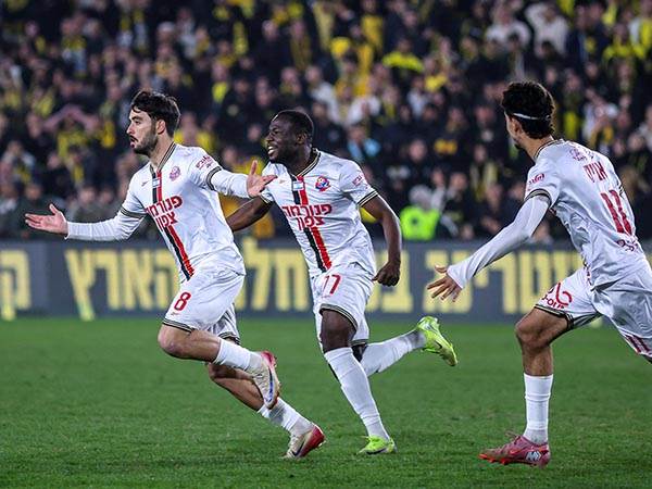 הפועל חיפה חוגגת בטדי. בית“ר קרסה ברגע האמת (קובי אליהו)