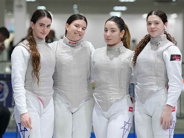 אדיבות - Team Bizzi