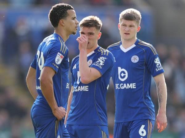 לסטר בצרות (Photo by Michael Regan/Getty Images)