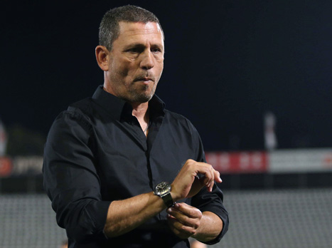 הסמכות המקצועית העליונה. קלינגר (אלן שיבר)