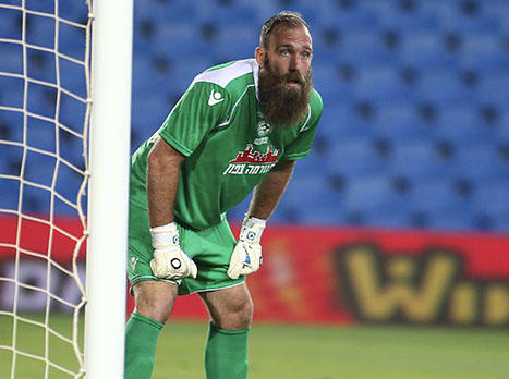 עמוס. גם הוא בין הנושים (אלן שיבר)