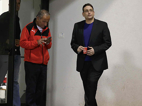 הציע את עו"ד רון בר ניר כנאמן. כבירי (אלן שיבר)