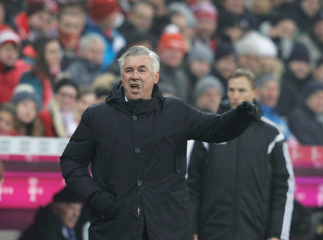 אנצ'לוטי חוגג ניצחון מרשים במשחק העונה (Getty)