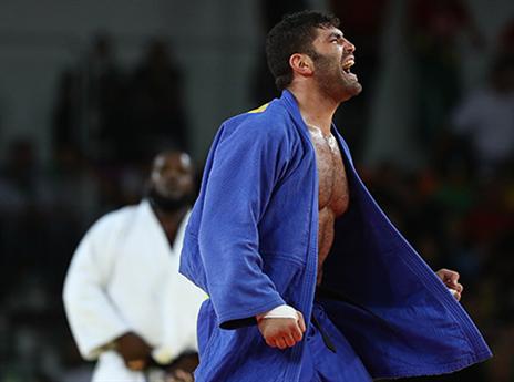 אורי ששון עם רגע של גאווה ישראלית (getty)