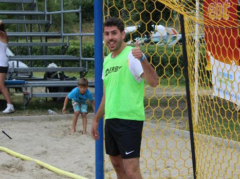 חוזר לשחק על הפרקט. לוי (עמוד הפייסבוק של אפיק לוי)