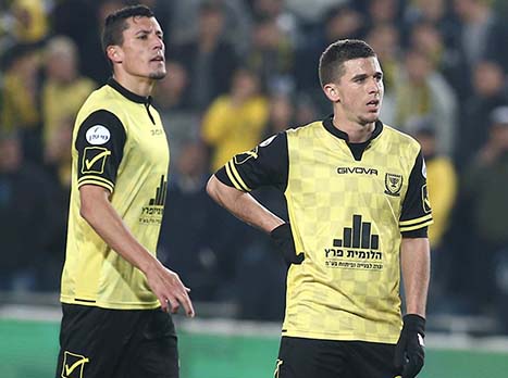 גם להעביר ביקורת בתקשורת אסור (צילום: אלן שיבר)