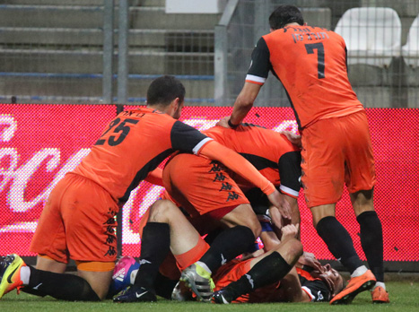 חגיגה בכתום (סוכנות ג'יני)