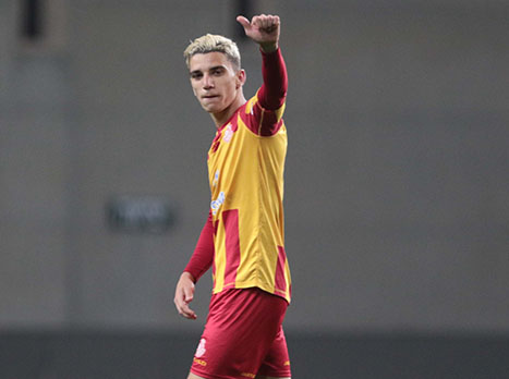 דן ביטון. שמח שנכנס