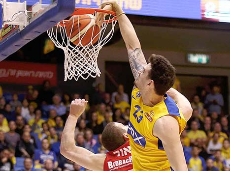 חגיגה צהובה על היריבה העירונית (אלן שיבר)