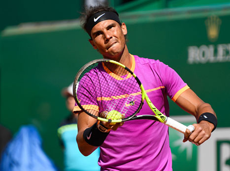 מחכה לגופן בחצי. נדאל (Getty)