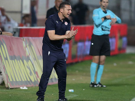 יבצע רוטציה גסה. בכר (צילום: דני מרון)