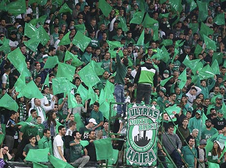 מוניוס יסתדר איתם? האוהדים הירוקים