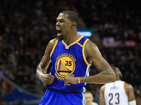 אבל אז הגיע האיש הזה, שהוביל ריצת 0:11 של האורחים בדקות הסיום (getty)