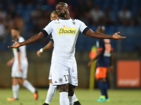 אחיו של וואקמה שיכנע אותו להישאר (מתוך: חשבון האינסטגרם של טוני וואקמה)