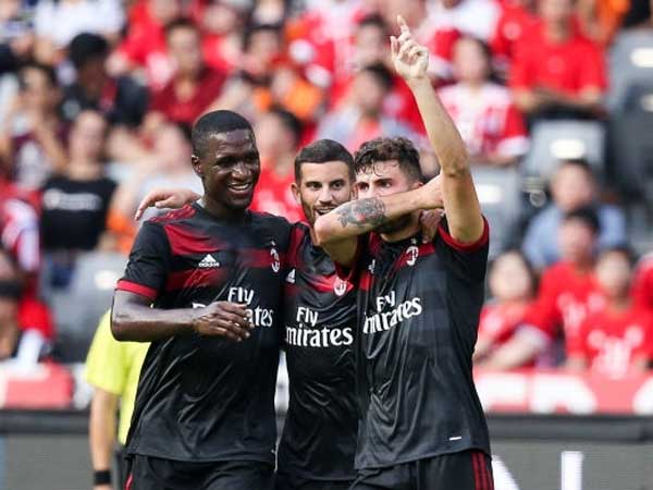 חגיגה באדום-שחור (Getty)