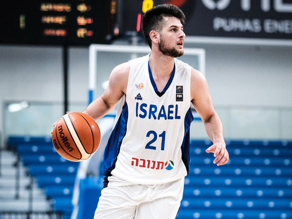 ממשיך לככב. עבו (FIBA)