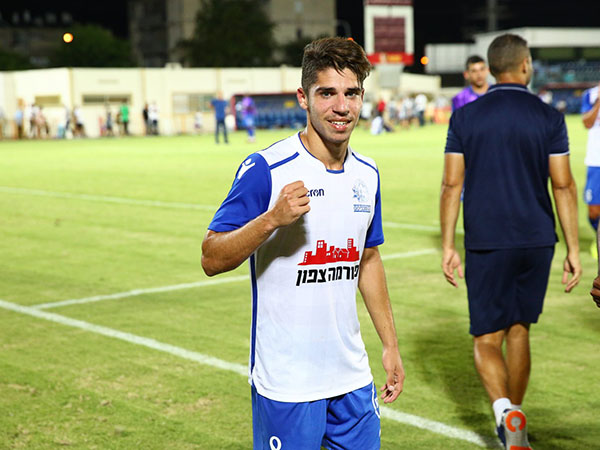 מה הוא מבשל העונה. מנור סולומון (לירון מולדובן)