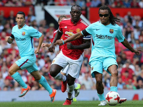 אדגר דווידס. זוכרים את המשקפים?