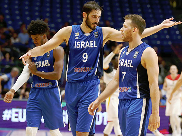 "אנחנו מאבדים ריכוז ומשלמים על כך. אנחנו מודאגים מהקטע הזה" (אלן שיבר)