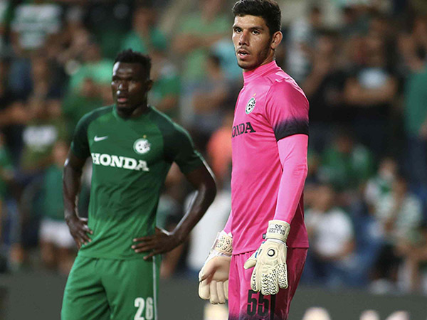 גלזר זכה לשבחים, אחרי תקופה לא פשוטה (אלן שיבר)