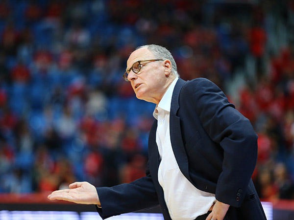 גרינברג מקבל חיזוק לקו האחורי (מנהלת הליגה)