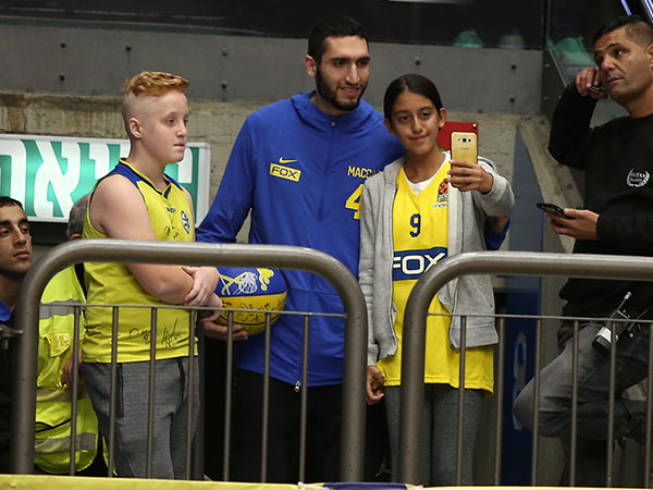 בעיקר נהנה מהאווירה. משעור (אלן שיבר)